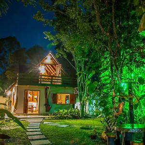 casa-rustica-arraial-dajuda.hotelsportoseguro.com/